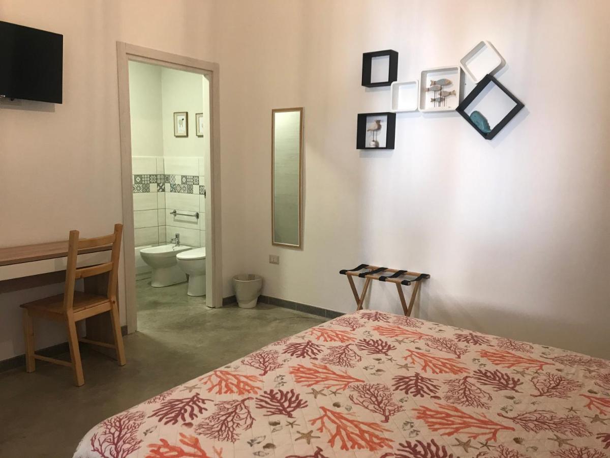 40° Parallelo Guest House ริโอลา ซาร์โด ภายนอก รูปภาพ