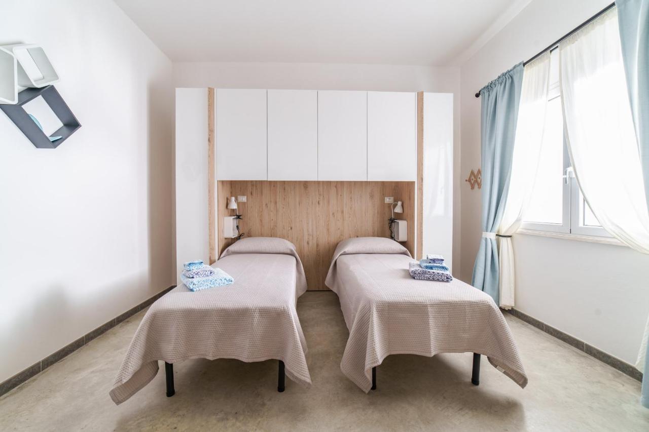 40° Parallelo Guest House ริโอลา ซาร์โด ภายนอก รูปภาพ